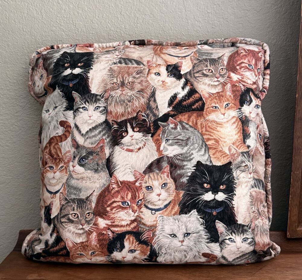 Vintage handmade Cat Tapestry Decorative Throw Pillow Square 14x14 Multicolor